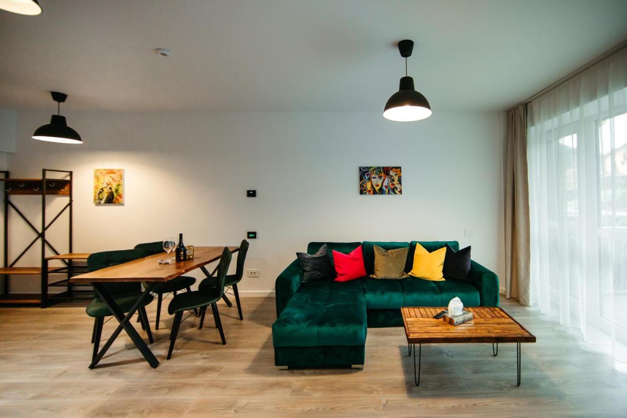 Mountain Retreat Appartement Sinaia Buitenkant foto