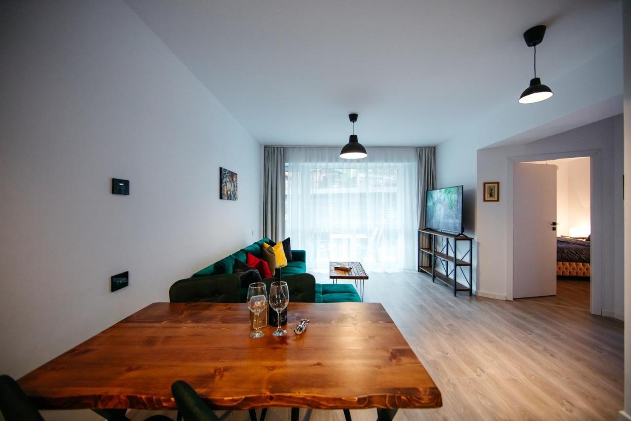 Mountain Retreat Appartement Sinaia Buitenkant foto